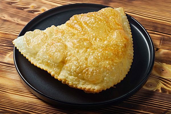 Чебурек с говядиной