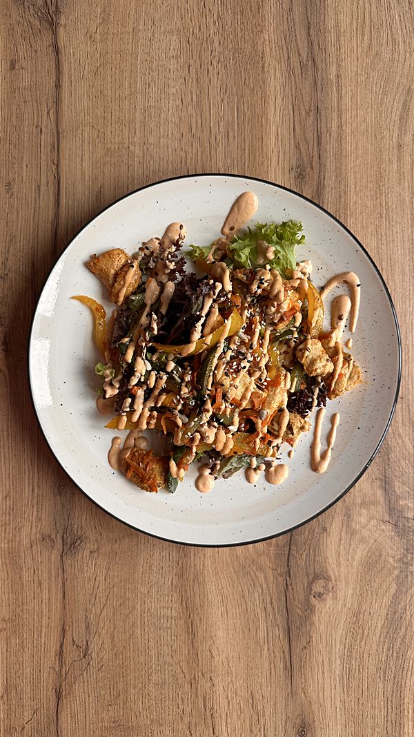 Теплый азиатский