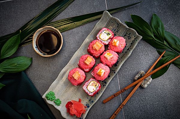 Вулкан с Лососем