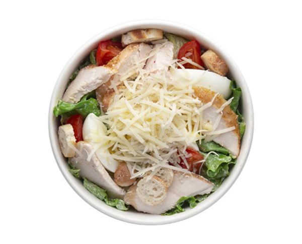 Салат Цезарь с курицей