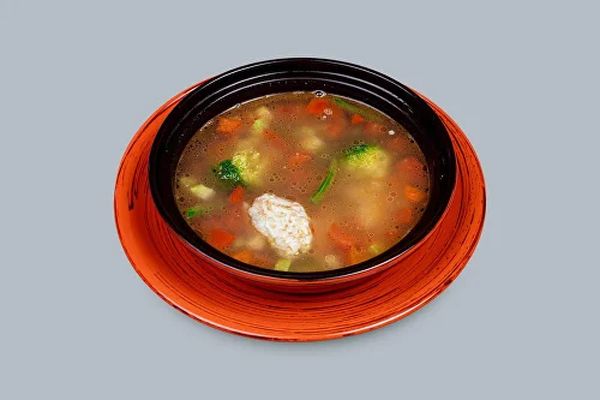 Суп Минестроне с печёным судаком