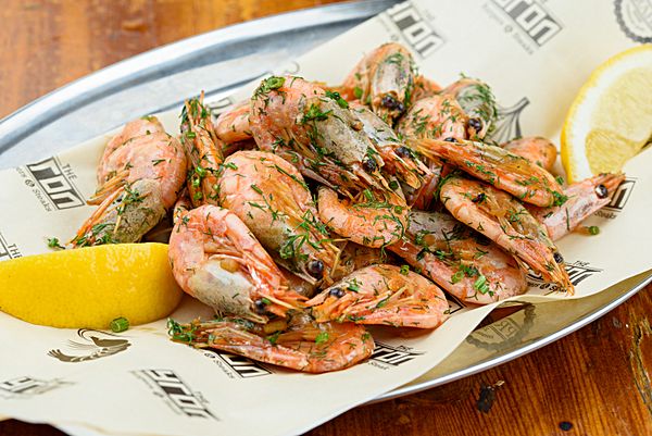 Пивная креветка жареная