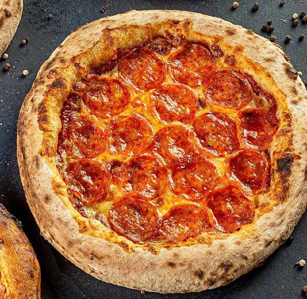 Пицца пепперони