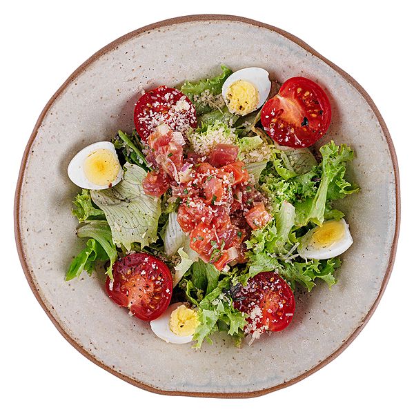 Салат Цезарь с тартаром семга и тунец