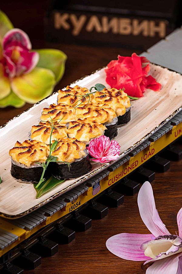 Ролл запеченный с крабом