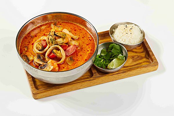 Том-Ям с морепродуктами