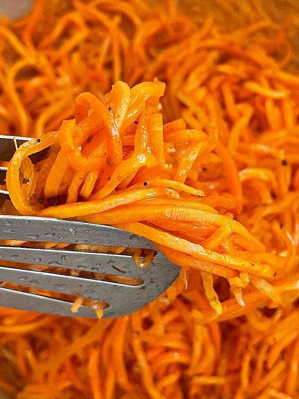 Морковка по-корейски