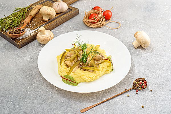 Бефстроганов