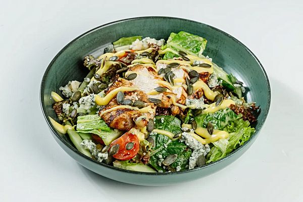 Салат Чикен чиз