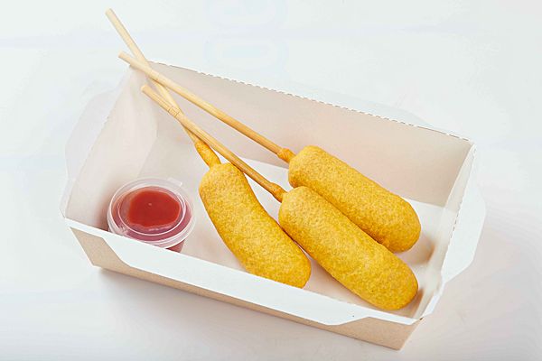 Корн-дог + кетчуп