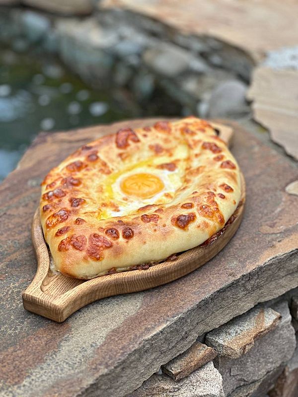 Кавказский двор