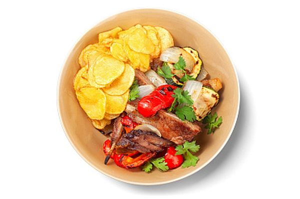 Свиные ребрышки с овощами