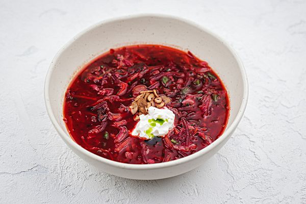 Борщ с копчёной сметаной