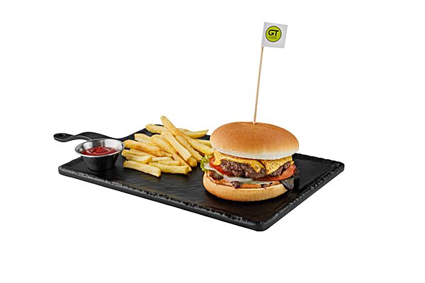 Биф бургер с картофелем фри