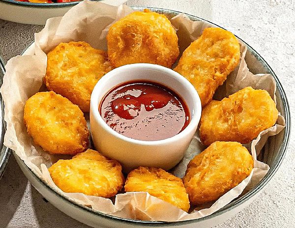 Наггетсы с краснодарским соусом