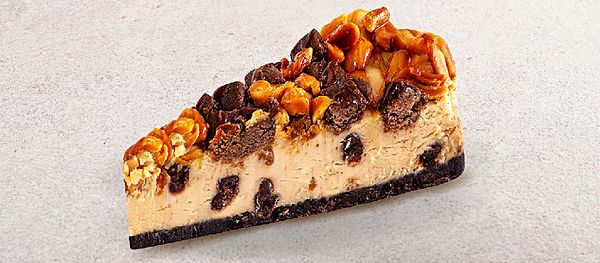 Чизкейк карамельный с арахисом