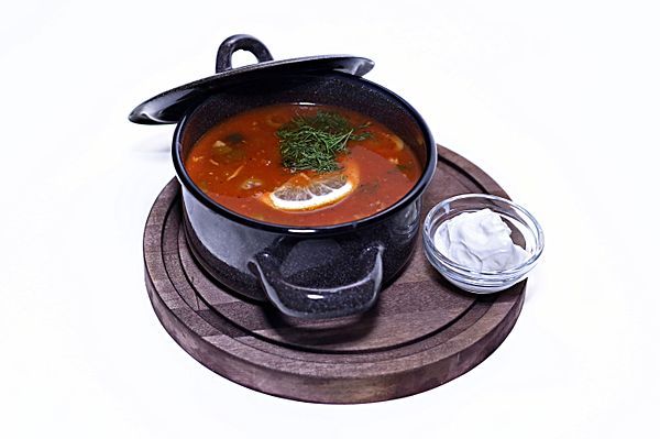 Солянка мясная