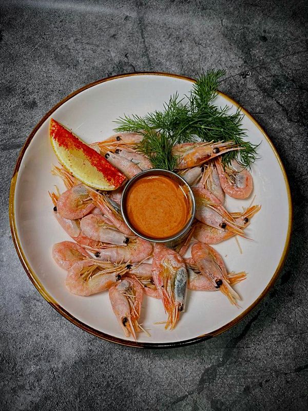 Креветка к пиву с соусом спайси