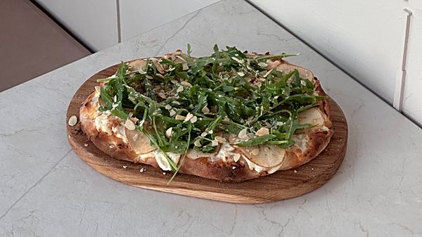 Груша с горгонзолой