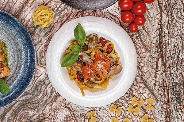 С лососем и вонголе