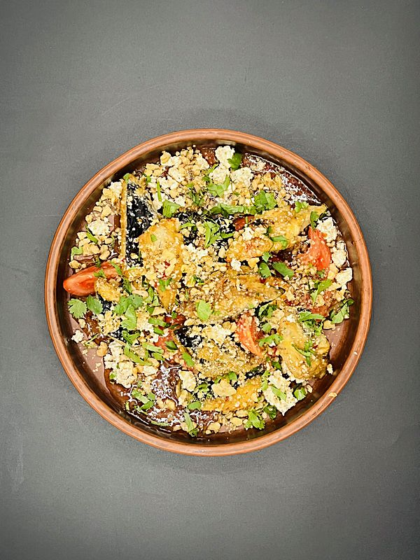 Салат с хрустящими баклажанами