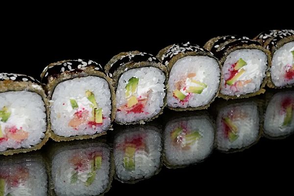 Темпура ролл с лососем