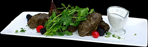 Долма с соусом мацони