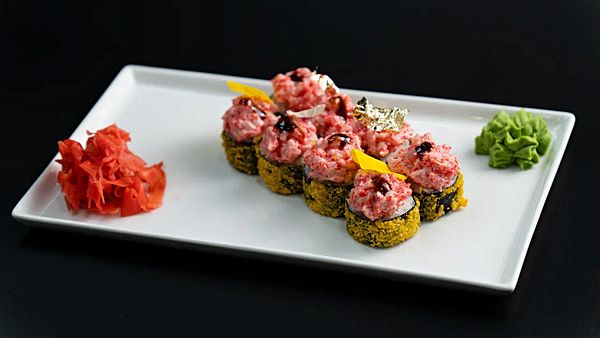 Тёплый с тартаром из тигровых креветок