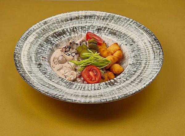 Бефстроганов с картофельными ньокками