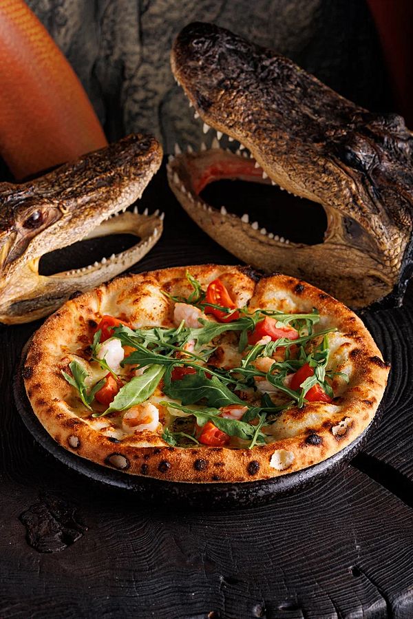 Пицца креветка-кабачок