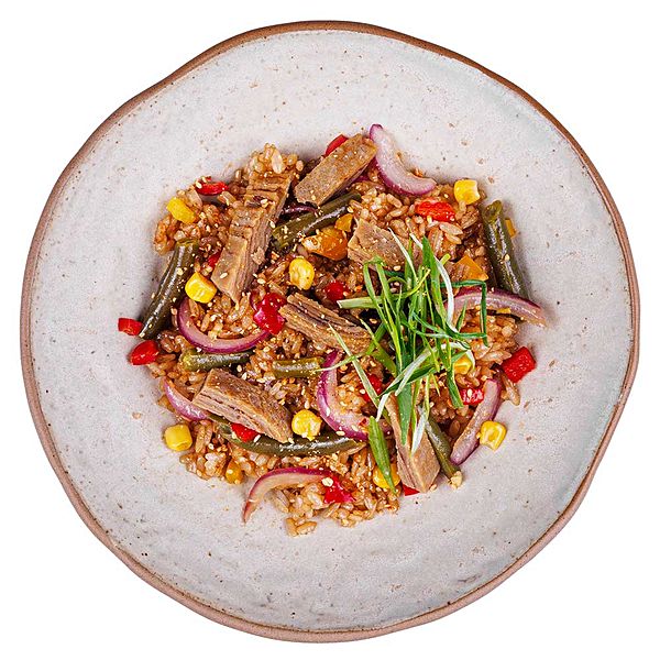 Жареный рис с овощами