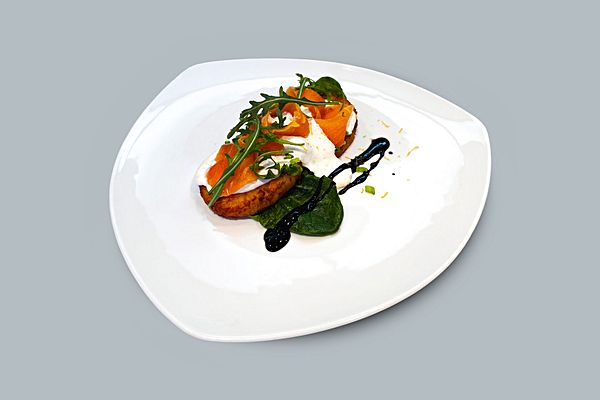 Картофельные оладьи с семгой