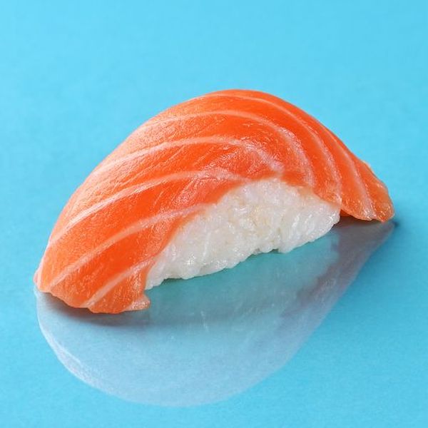 Нигири лосось