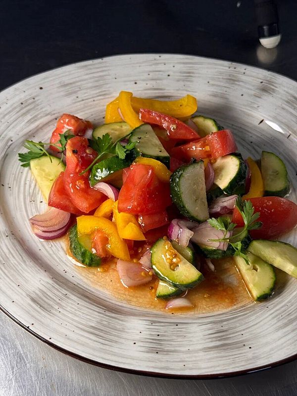 Дачный салат