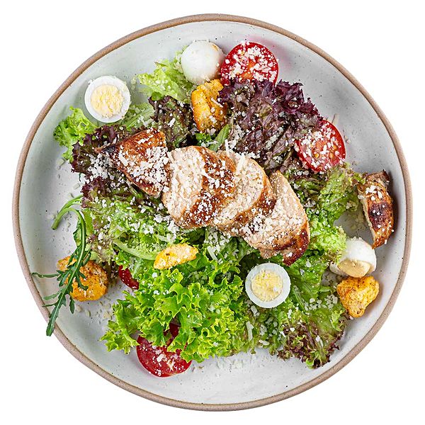 Салат Цезарь с тартаром семга и тунец