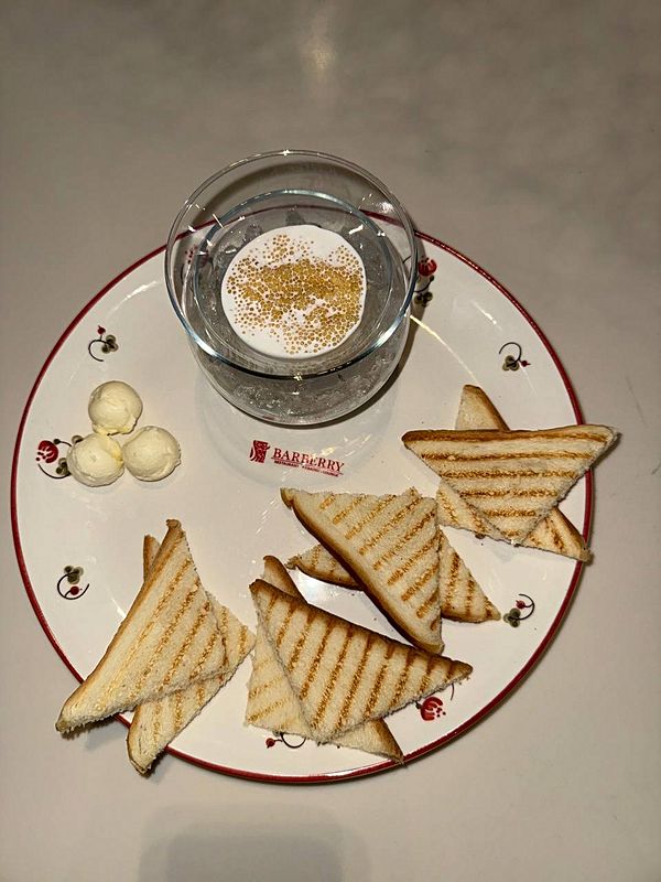 Щучья икра на льду