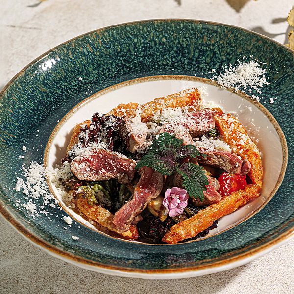 Салат с телятиной