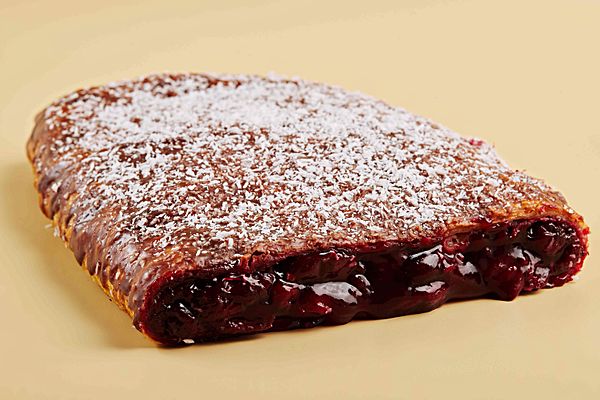 Штрудель вишневый