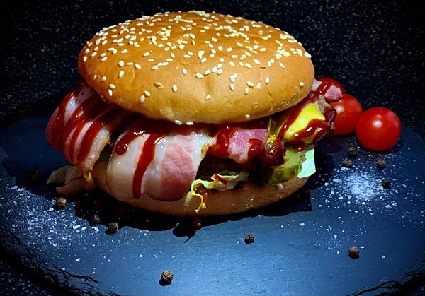 Бургер Чеддер-бекон