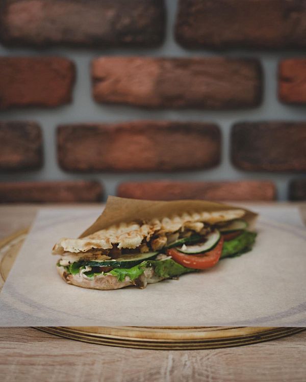 Сендвич с курицей