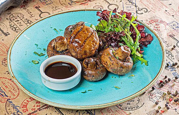 Шампиньоны гриль