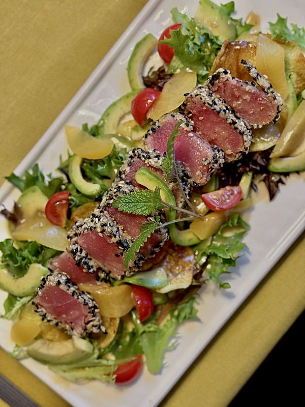 Салат с тунцом