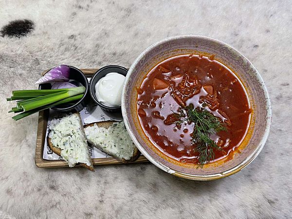 Борщ с говядиной традиционный