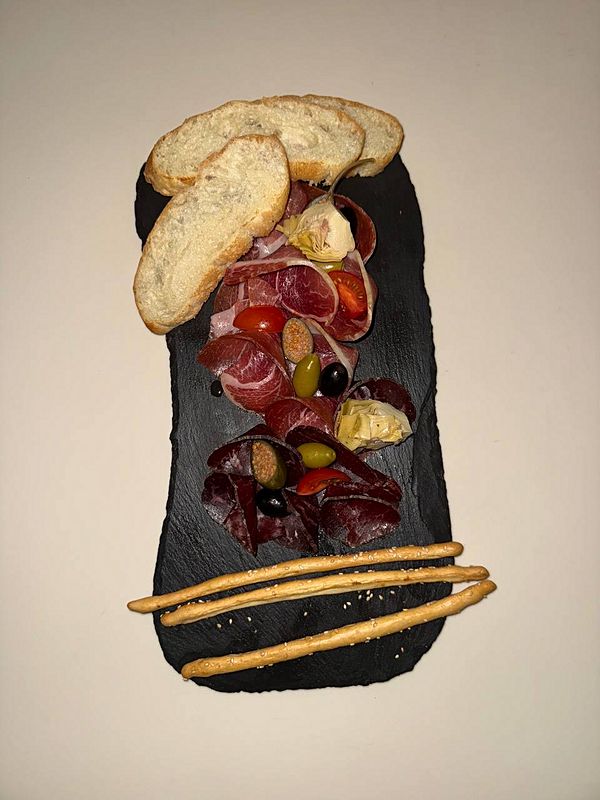 Ассорти Итальянских Деликатесов