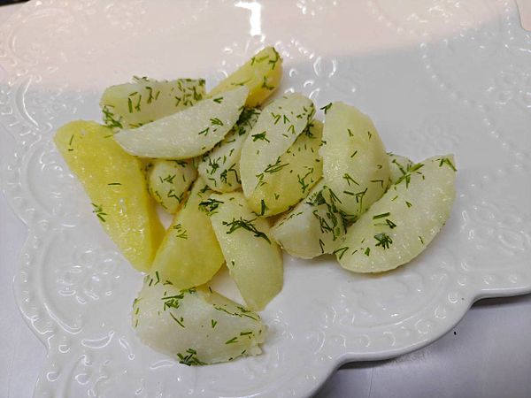 Молодой картофель