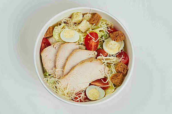 Цезарь с курицей