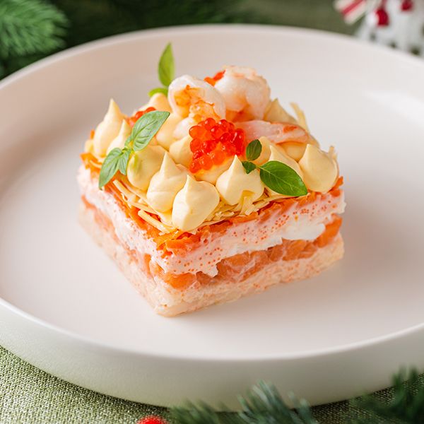 Мимоза с лососем и с тигровой креветкой