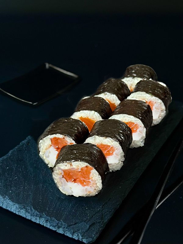 Сливочный копченый лосось