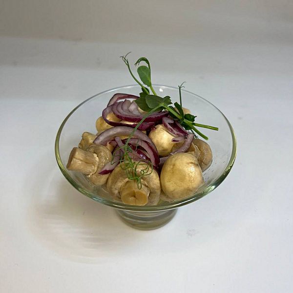 Грибочки маринованные