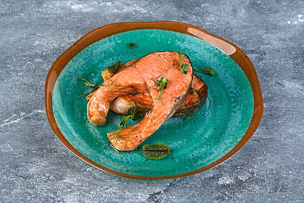 Стейк из форели